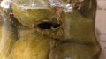 Житель Севастополя нашел таракана в банке с огурцами в супермаркете