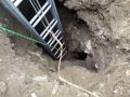 В Крыму спасатели достали собаку из провала Аджимушкайских каменоломен