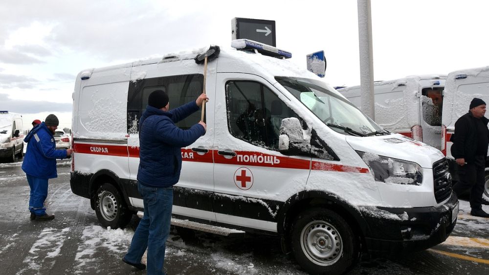 Автопарк крымской скорой помощи пополнили 43 новых автомобиля