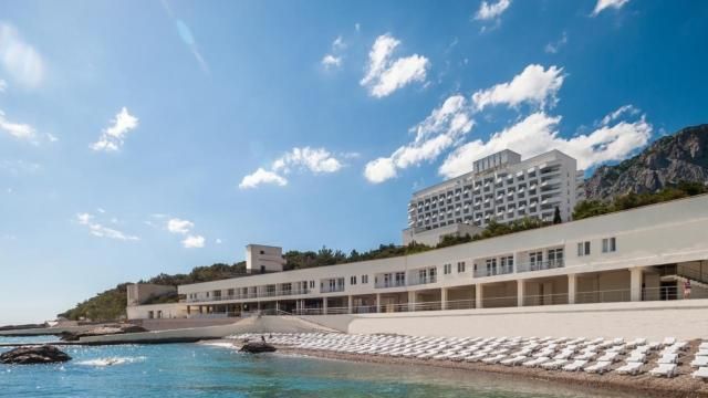 Более 200 крымских отелей участвуют в программе кешбэка