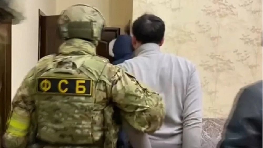 Сотрудники ФСБ накрыли подпольное казино в Керчи