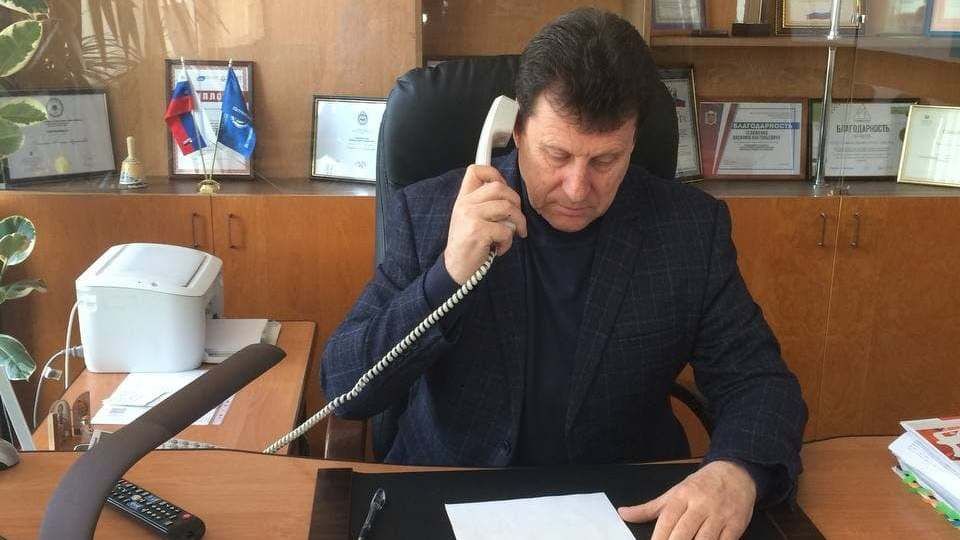 Глава администрации города Армянска провел прием граждан по личным вопросам