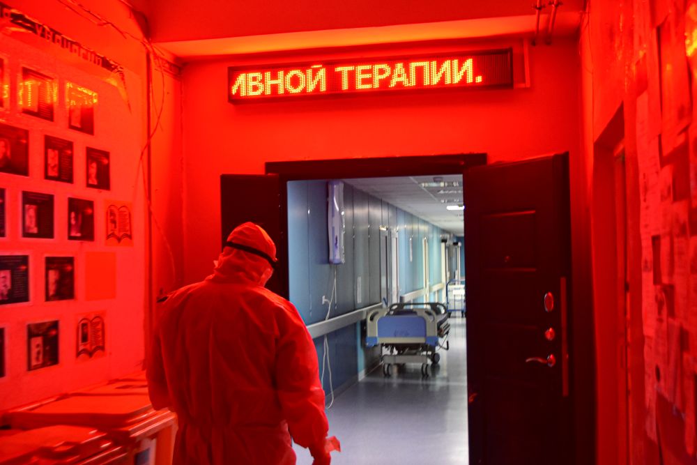 В Крыму готовы развернуть более 5 тысяч коек для больных ковидом