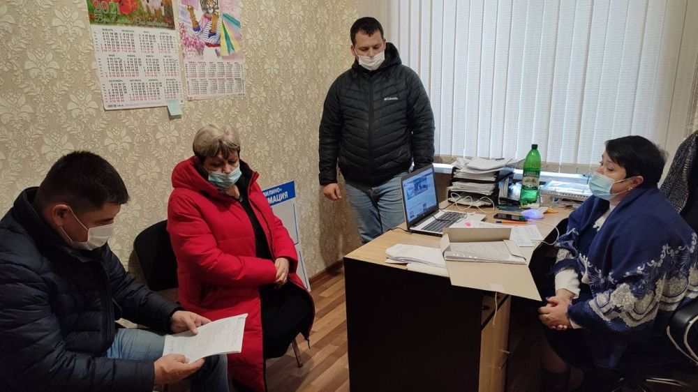 Людмила Пучкова провела совещание с управляющими организациями многоквартирных домов в Вилинском сельском поселении