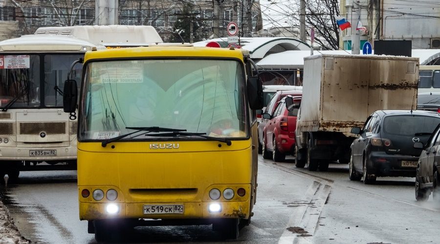 Автобус 6 симферополь. Маршрутки в симферополе фото. Транспорт крыма. Маршрутки симферополя 8. Симферопольский водитель маршрутки фото.