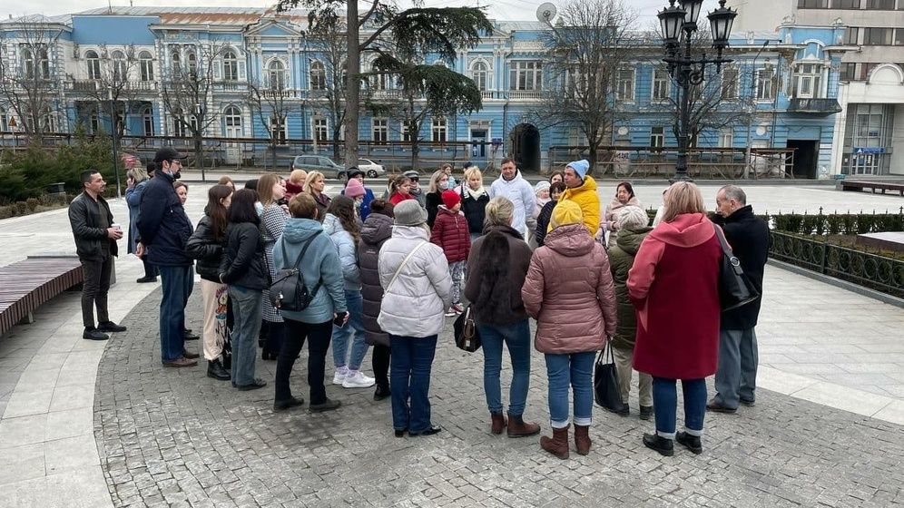 Симферополь туризм. Экскурсия. Мероприятия на улице. Крым прогулки. День экскурсовода.