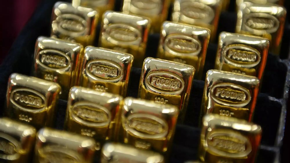 Граждан освободили от НДС при покупке золотых слитков