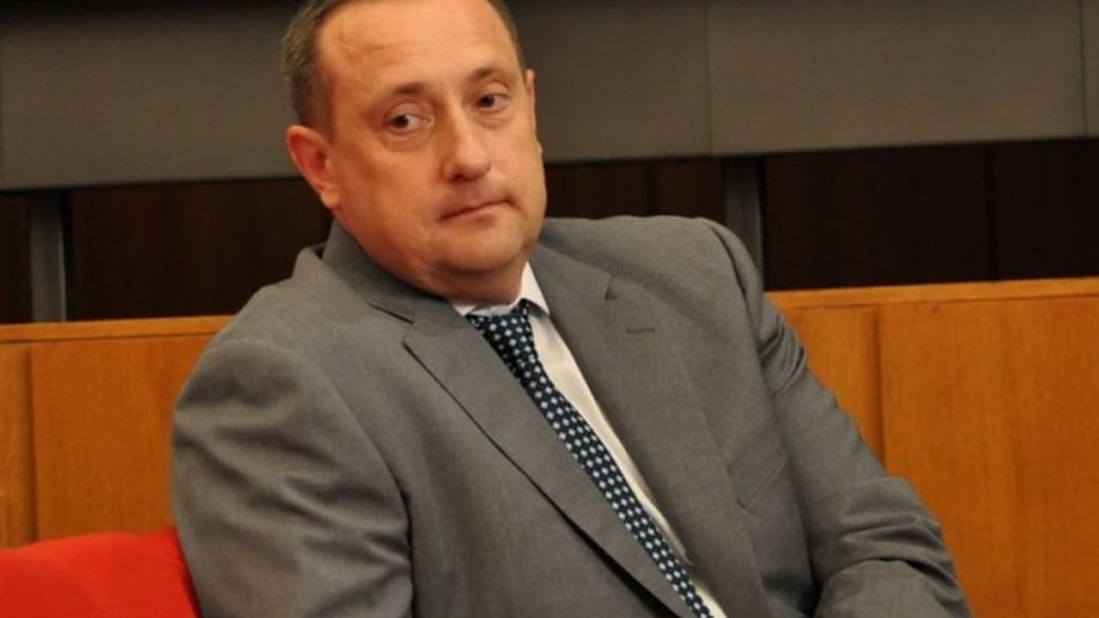 ����� ����� 40 ���������: ������� ����-�������� ����� ��������� ������ ������ ����� ��������� ����