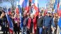 «Своих не бросаем»: феодосийцы приняли участие в торжественном митинге в поддержку жителей Донбасса