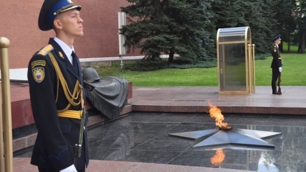 В Крым 8 мая привезут Вечный огонь с Могилы Неизвестного Солдата