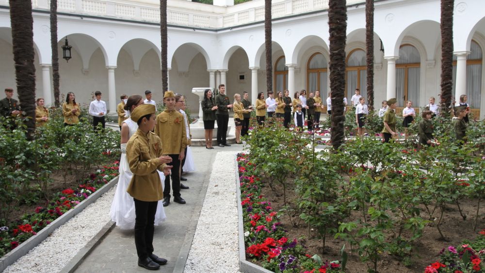 В Ливадийском дворце чествовали ветеранов Великой Отечественной войны