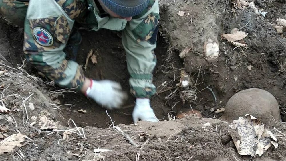 В Симферополе на стройке выкопали человеческие останки в пакете