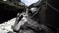 Донецк под огнем: ранены мирные жители, повреждены дома и школа