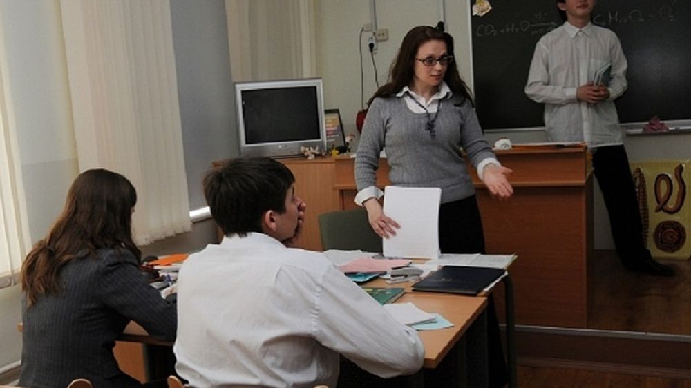 В школе Симферополя троечникам закрыли «доступ» в 10-й класс: «Родители готовы дойти с жалобами до президента»