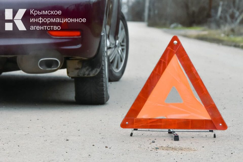Полиция Крыма расследует обстоятельства ДТП с тремя погибшими