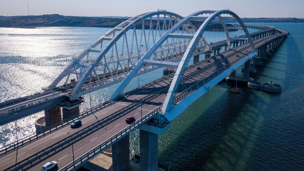 В Совфеде ответили Арестовичу на угрозу ударить по Крымскому мосту