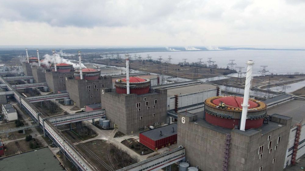 Украинские беспилотники сбросили мины на Запорожскую АЭС