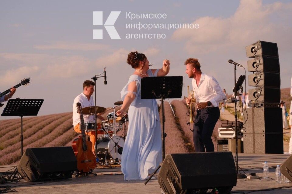 16 и 17 июля в лавандовых полях Крыма пройдут концерты «Опера и Балет» и «Джаз и Латина»