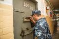 Двое крымчан получили по 4 года колонии за кражу товаров на 20 млн рублей