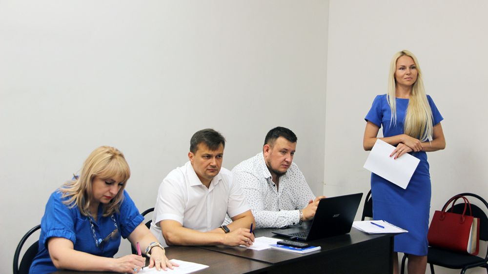 Константин Шимановский посетил заседание Совета территории в Алупке