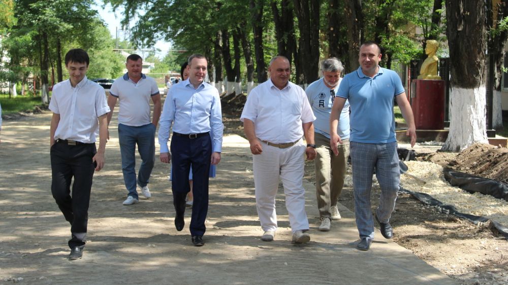 Депутат Государственной Думы Константин Бахарев посетил наш района с рабочим визитом