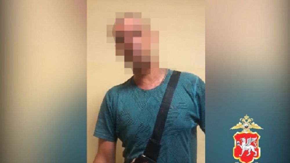 В Алуште задержали мужчину, угрожавшего убийством подросткам