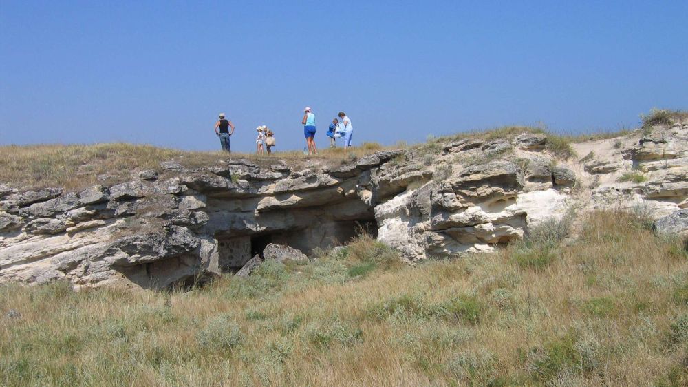 Ученые сделали новые выводы о преступлениях нацистов в каменоломнях Крыма