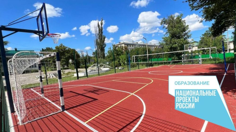 Завершены работы по созданию спортивной площадки в МБОУ «Льговская общеобразовательная школа» Кировского района