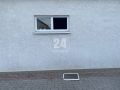 В одном из гостевых домов Новофёдоровки выбило окна в 7 комнатах