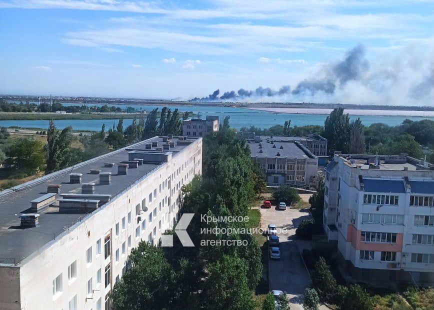 В Крыму прогремели взрывы в районе военного аэродрома