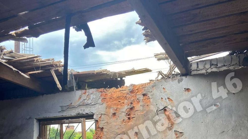 Более 25 прилетов: ВСУ атаковали два приграничных села Курской области