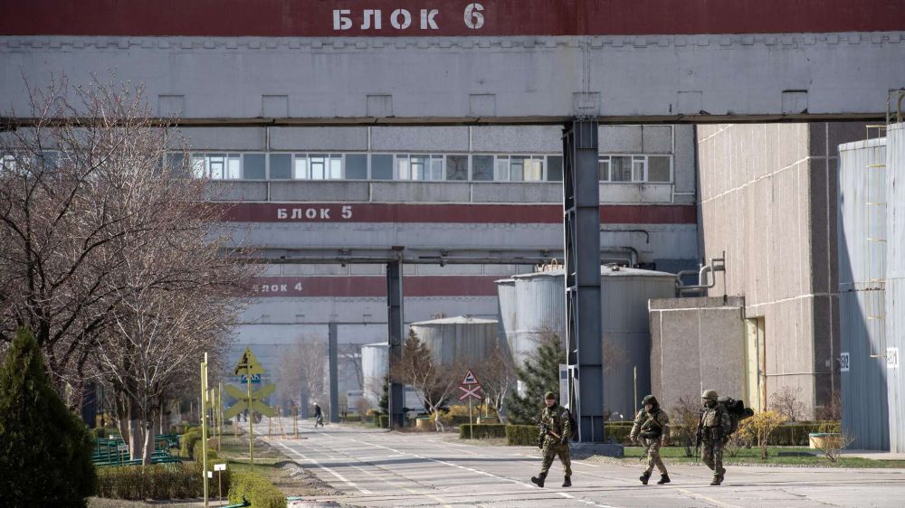 Удары Киева по ЗАЭС толкают мир на грань ядерной катастрофы - Небензя