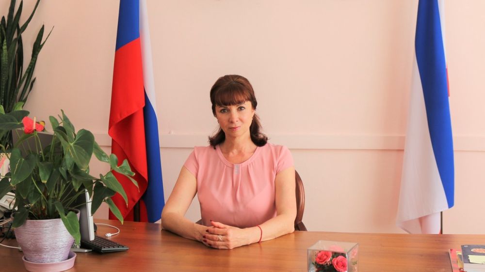 Поздравление Татьяны Манежиной с Днём российского кино