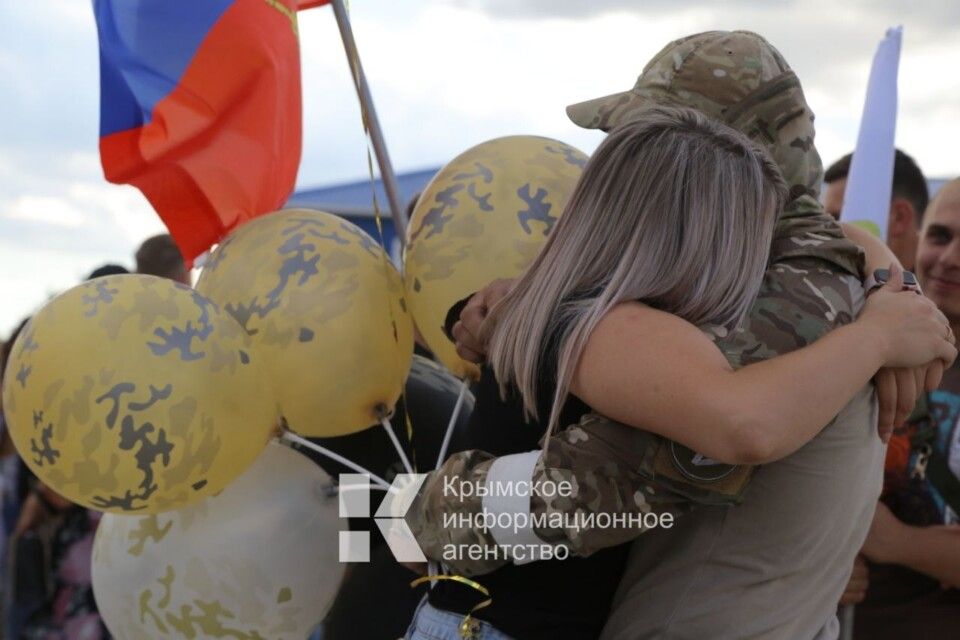 Более 1200 добровольцев из Крыма участвуют в спецоперации на Украине