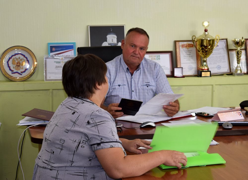 Глава администрации Раздольненского района написал заявление об увольнении