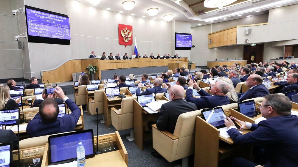 Госдума приняла федеральные конституционные законы о принятии в состав России республик Донбасса и освобожденных областей