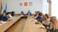 Заместитель главы администрации Белогорского района Ленара Джелялова провела еженедельное аппаратное совещание