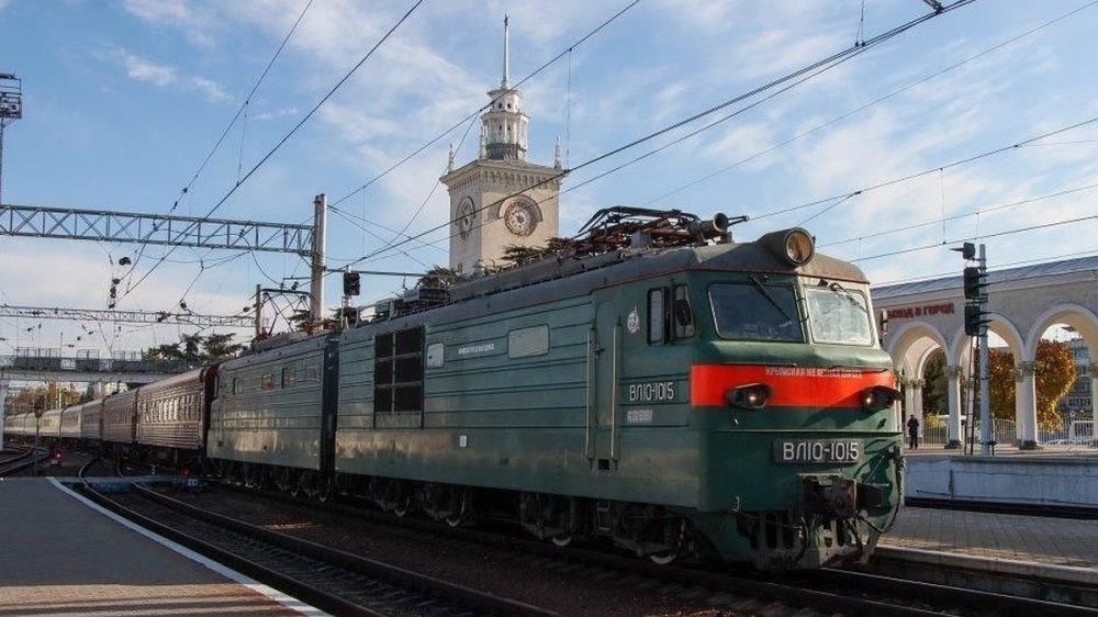 Перевозки пассажиров поездами в Крыму за год выросли на треть - Лента  новостей Крыма