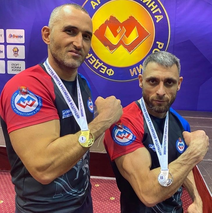 Крымские рукоборцы выиграли медали в Орле