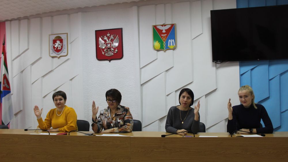 Состоялась очередная сессия Кировского районного совета.