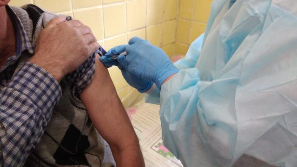 В Крыму от гриппа вакцинировались почти 800 тысяч человек