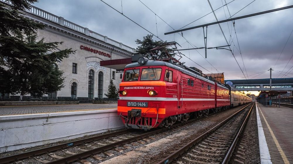 Из Москвы в Симферополь начнет курсировать дополнительный поезд