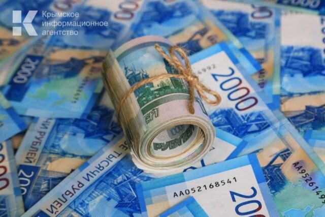 В Симферополе продавец-стажер из Татарстана украла из магазина больше 50 тысяч рублей