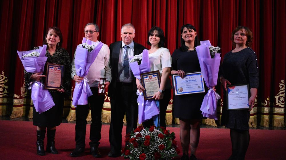 Победители Национального чемпионата «Абилимпикс» из Республики Крым получили награды