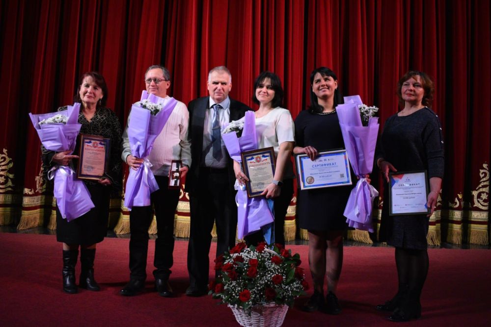 Победители чемпионата «Абилимпикс» из Крыма получили награды