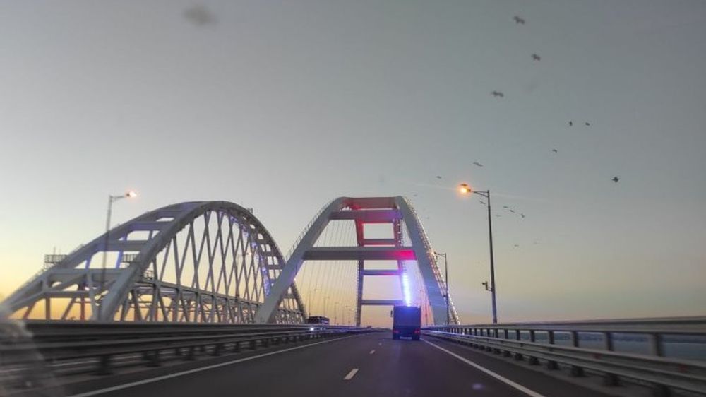 Начался ремонт левой части Крымского моста