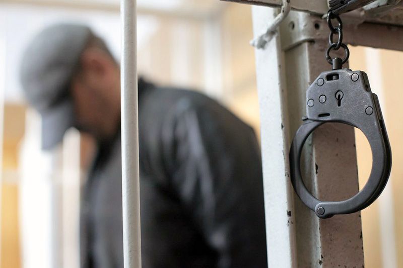 Крымчанин осужден на 18 лет за половые преступления против малолетней падчерицы