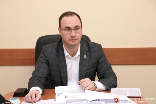В Государственном Совете Республики Крым прошло заочное голосование