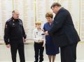 Севастопольский школьник награжден медалью за помощь правоохранителям