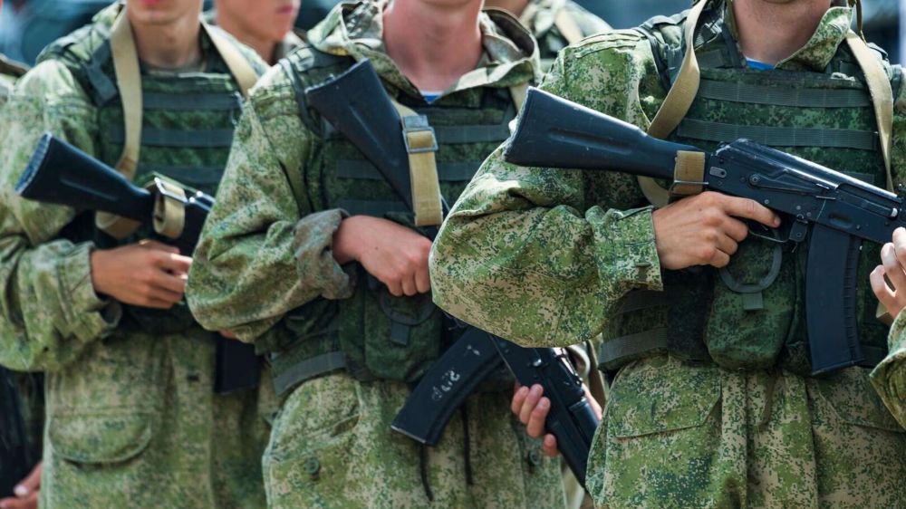 Военные получат дополнительные социальные гарантии – указ Путина